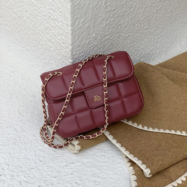 2020 new handbag box car suture chain shoulder bag messenger bag woman bags 
2020 new handbag box car suture chain shoulder bag messenger bag woman bags