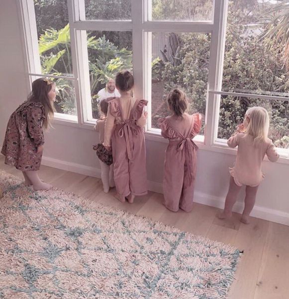 retail pink cotton overalls for girls 2019 summer new in high waist wide leg pants children clothes 1-6y e19020, Blue
retail pink cotton overalls for girls 2019 summer new in high waist wide leg pants children clothes 1-6y e19020, Blue
