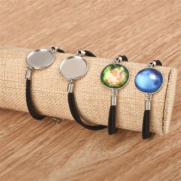 20pcs/lot 20/25mm leather bracelet blanks for round cabochon diy jewelry making connector setting bezels tray bracelet findings, Blue;slivery
20pcs/lot 20/25mm leather bracelet blanks for round cabochon diy jewelry making connector setting bezels tray bracelet findings, Blue;slivery