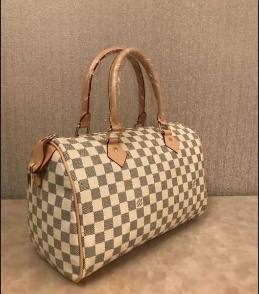 new clutch bag s sell fashion bag women bag shoulder bags lady totes handbags bags size 25x30x35cm
new clutch bag s sell fashion bag women bag shoulder bags lady totes handbags bags size 25x30x35cm