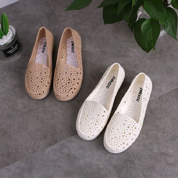 2020 new plastic sandals women hollow out soft slip on jelly sandals comfortable walking beach big size 41 4h80, Black
2020 new plastic sandals women hollow out soft slip on jelly sandals comfortable walking beach big size 41 4h80, Black