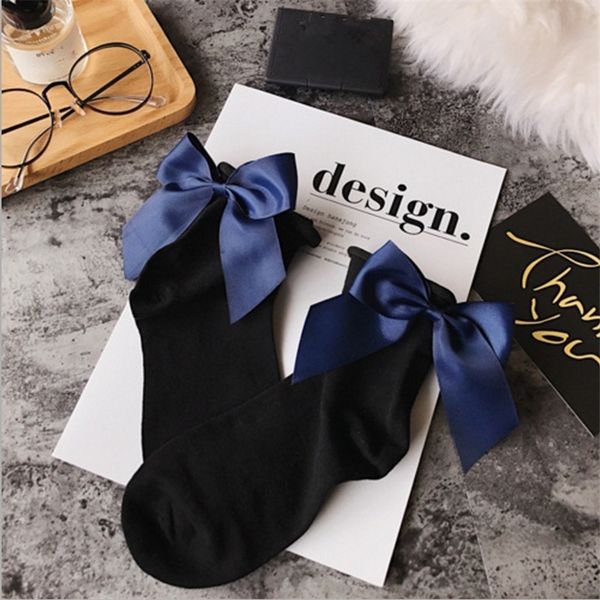 lovely black bow socks for women casual red cotton girls short socks with female bow knot skarpetki damskie, Black;white
lovely black bow socks for women casual red cotton girls short socks with female bow knot skarpetki damskie, Black;white