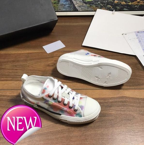 новая классика b23 single m classic в качестве основного видения, в виде печати большой площади на верхней части обуви sweethearts 37top qua, Black 
новая классика b23 single m classic в качестве основного видения, в виде печати большой площади на верхней части обуви sweethearts 37top qua, Black