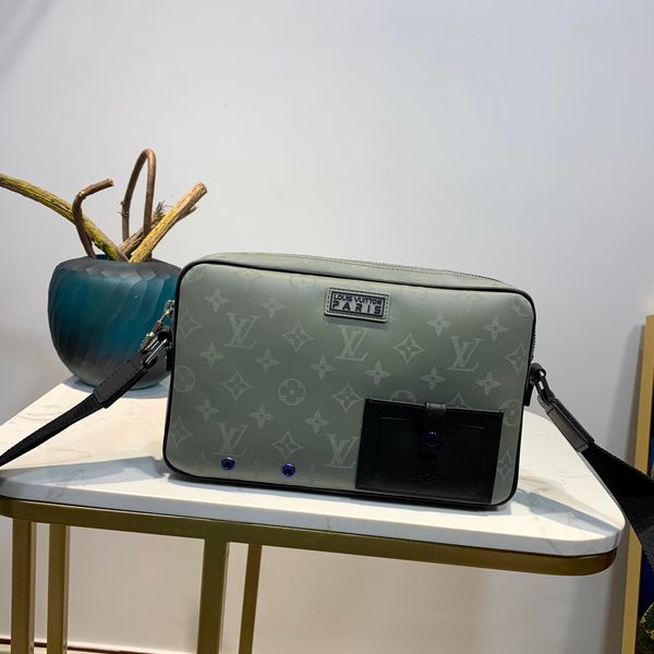 men messenger bag, european and american style, a variety of color options, of freight, gift bags + box lq245, Blue;gray
men messenger bag, european and american style, a variety of color options, of freight, gift bags + box lq245, Blue;gray