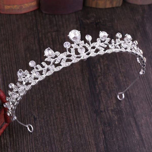 simple bride small crown headwear alloy with rhinestone leaves wedding hair accessories women headdress x4ya, Golden;white
simple bride small crown headwear alloy with rhinestone leaves wedding hair accessories women headdress x4ya, Golden;white