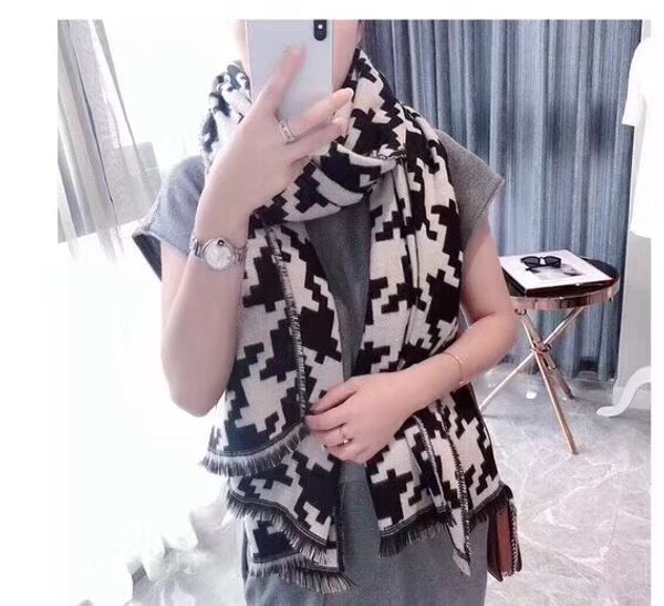 wholesale-scarf. women's autumn/winter cashmere scarf fashion casual cashmere cotton shawl. no box, Blue;gray
wholesale-scarf. women's autumn/winter cashmere scarf fashion casual cashmere cotton shawl. no box, Blue;gray
