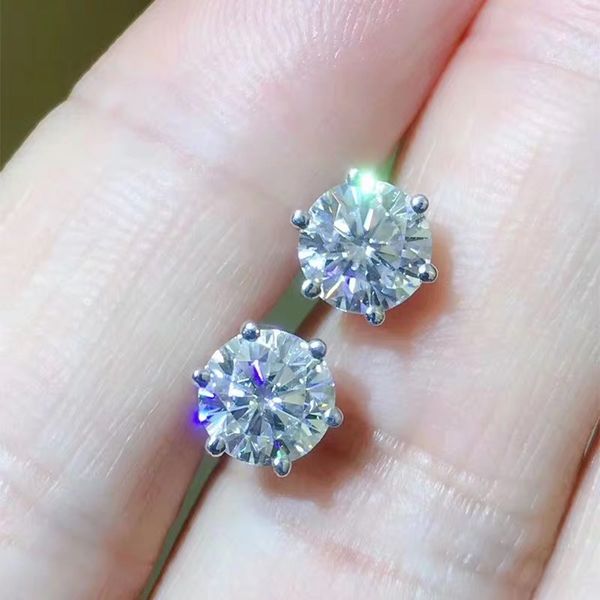925 silver moissanite earrings custom made classic 6 9mm/piece 3 carat d color engagement wedding earrings, Golden;silver
925 silver moissanite earrings custom made classic 6 9mm/piece 3 carat d color engagement wedding earrings, Golden;silver