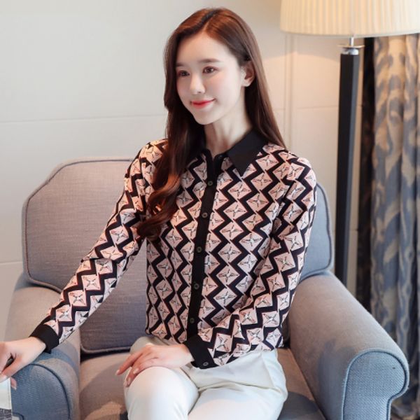 2020 classic casual plaid button shirts women long sleeve lapel neck printed runway ladies designer shirt blouses elegant office shirts, White
2020 classic casual plaid button shirts women long sleeve lapel neck printed runway ladies designer shirt blouses elegant office shirts, White