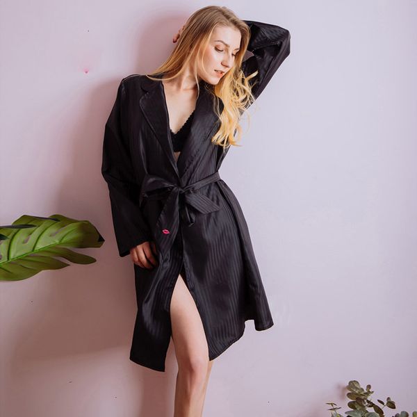 pajamas nightgowns women lingerie striped polyester bathrobe women satin knee length ladies nightwear belt kimono females swc3359 47, Black;red
pajamas nightgowns women lingerie striped polyester bathrobe women satin knee length ladies nightwear belt kimono females swc3359 47, Black;red