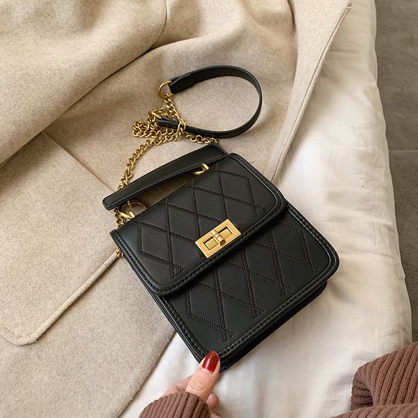 high-end women's bag 2020 new wave korean version of the wild handbag shoulder bag fashion texture messenger
high-end women's bag 2020 new wave korean version of the wild handbag shoulder bag fashion texture messenger