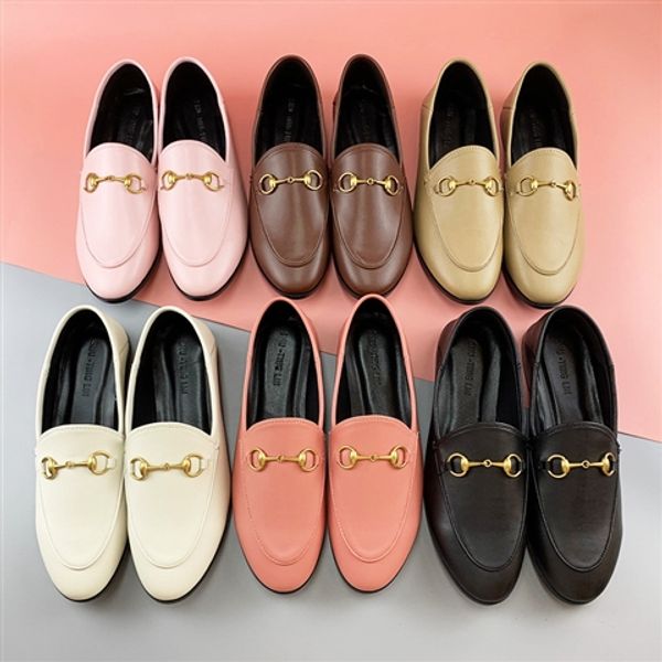 2020 luxury pumps women leather cowhide horsebit loafers slippers flat sole casual shoes size 34-42 pointed stitching, Black
2020 luxury pumps women leather cowhide horsebit loafers slippers flat sole casual shoes size 34-42 pointed stitching, Black