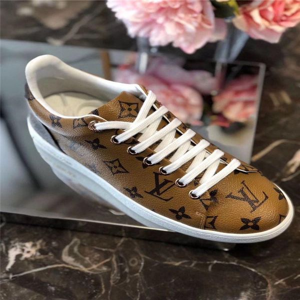 qw9 summer luxury design women 's casual shoes ,high -quality women 's shoes fashion individual sports shoes ,size :35 -40, Black
qw9 summer luxury design women 's casual shoes ,high -quality women 's shoes fashion individual sports shoes ,size :35 -40, Black