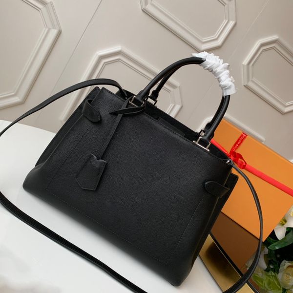 2020 classic clutch black handbags designer shoulder bag women men travel bag diseñador de lujo mochilas mujeres luxury designer bags
2020 classic clutch black handbags designer shoulder bag women men travel bag diseñador de lujo mochilas mujeres luxury designer bags