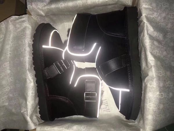 factory wholesale original men and women's designed boots ,brand ankle boots, luxury short boots, made by lamb skin, Black
factory wholesale original men and women's designed boots ,brand ankle boots, luxury short boots, made by lamb skin, Black