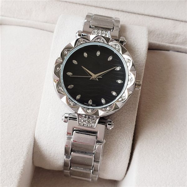 2019 new model fashion luxury women watch with diamond rose gold special design relojes de marca mujer lady dress watch quartz drop shipping, Slivery;brown
2019 new model fashion luxury women watch with diamond rose gold special design relojes de marca mujer lady dress watch quartz drop shipping, Slivery;brown