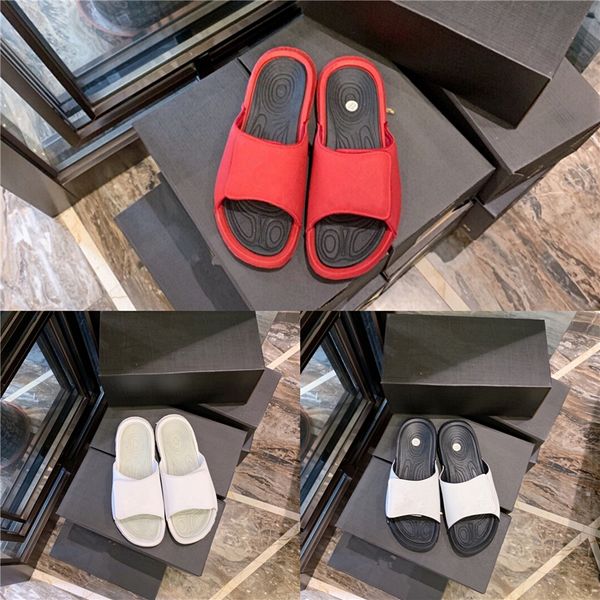 43 large bead slippers women 2020 summer new european and american handmade beaded fashion women shoes#986, Black
43 large bead slippers women 2020 summer new european and american handmade beaded fashion women shoes#986, Black
