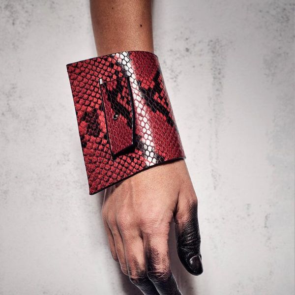 new punk leather bracelets 3 color bracelets & bangles leopard leather elegant wrap wide bracelet jewelry, White
new punk leather bracelets 3 color bracelets & bangles leopard leather elegant wrap wide bracelet jewelry, White