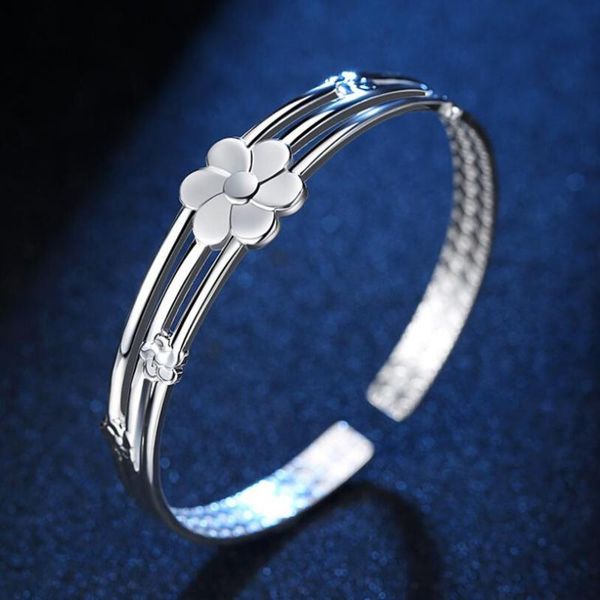 ajustable six-leaf plum blossom bangles flower bracelet cuff silver bangles opening jewelry minimalist literary fashion, Black
ajustable six-leaf plum blossom bangles flower bracelet cuff silver bangles opening jewelry minimalist literary fashion, Black