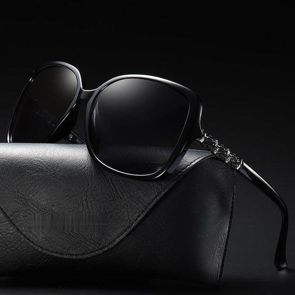 women sunglasses classic polarized sunglasses driving designer glasses prescription big box uv400 801, White;black
women sunglasses classic polarized sunglasses driving designer glasses prescription big box uv400 801, White;black