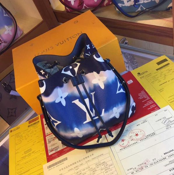 designer luxury handbag purses women 2020 new versatile chain bags fashion personality shoulder messenger bag tote 004
designer luxury handbag purses women 2020 new versatile chain bags fashion personality shoulder messenger bag tote 004