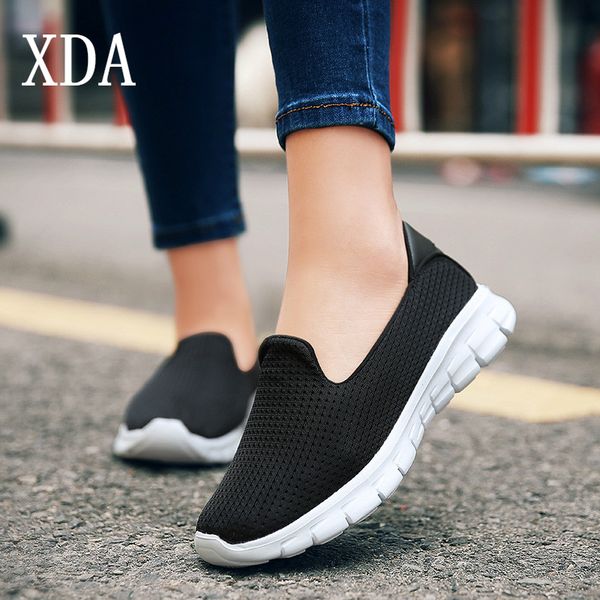 xda size 35-41 women sneakers slip on shoes woman flats cloth loafers candy color casual shoes female zapatos mujer b16, Black
xda size 35-41 women sneakers slip on shoes woman flats cloth loafers candy color casual shoes female zapatos mujer b16, Black