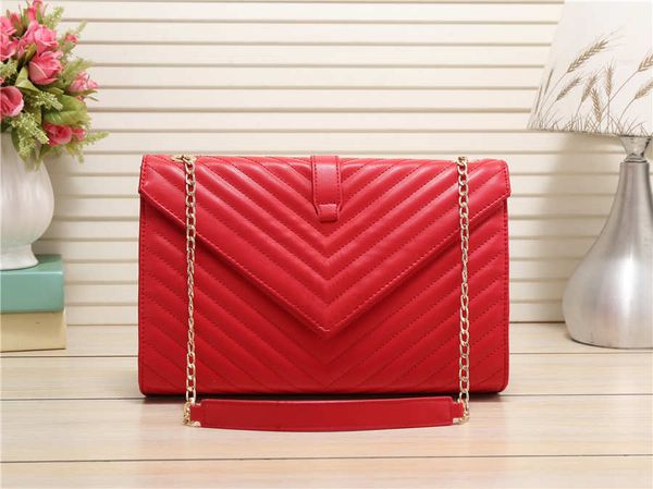 горячий продавать стиль цепи сумки пу кожа хорошего качества crossbody сумки классический аппаратному знак одного плеча сумки два размера 32
горячий продавать стиль цепи сумки пу кожа хорошего качества crossbody сумки классический аппаратному знак одного плеча сумки два размера 32