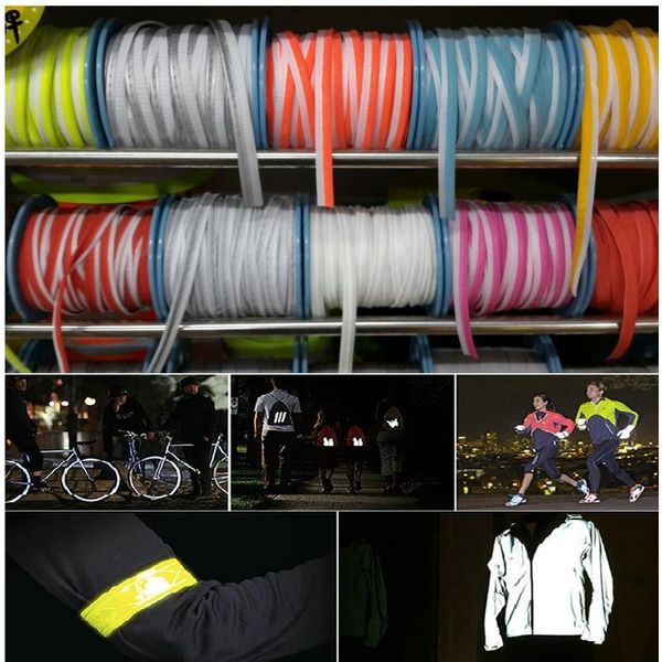 20y/roll reflective piping strip braiding trim reflective cords sewing on garment edge clothing auxiliary materials, Black;white
20y/roll reflective piping strip braiding trim reflective cords sewing on garment edge clothing auxiliary materials, Black;white