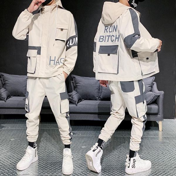2020 new winter sports fashion tracksuit men sweat suits meets patchwork fall men's jogging jacket + pants suit sport s men's hip, Black;brown
2020 new winter sports fashion tracksuit men sweat suits meets patchwork fall men's jogging jacket + pants suit sport s men's hip, Black;brown