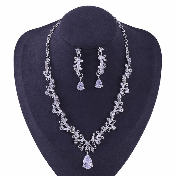 роскошные благородный кристалл листьев bridal комплекты ювелирных изделий rhinestone короны диадемы ожерелье серьги для невесты африканских, Slivery;golden
роскошные благородный кристалл листьев bridal комплекты ювелирных изделий rhinestone короны диадемы ожерелье серьги для невесты африканских, Slivery;golden