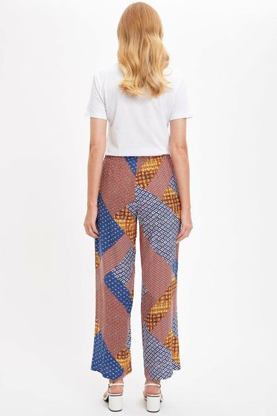 defacto trendy women wide leg long pants black white stripe loose pant woven elastic bottom casual trousers-k0173az19sp
defacto trendy women wide leg long pants black white stripe loose pant woven elastic bottom casual trousers-k0173az19sp