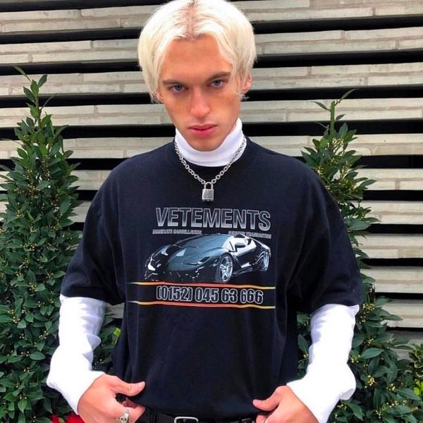 19ss vetements и автомобилей печати мода футболка летом дышащий футболка свободного покроя простой мужчины женщины улица с коротким рукавом, White;black
19ss vetements и автомобилей печати мода футболка летом дышащий футболка свободного покроя простой мужчины женщины улица с коротким рукавом, White;black