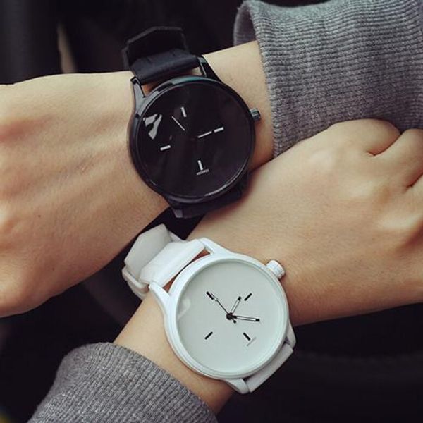 2019 women's men's soft silicone strap jelly quartz lover's gift sports wrist watch, Slivery;brown
2019 women's men's soft silicone strap jelly quartz lover's gift sports wrist watch, Slivery;brown