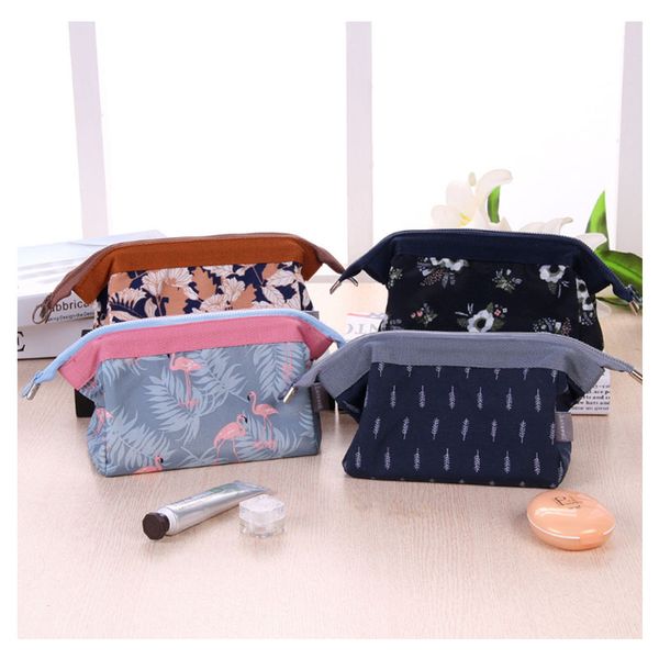 cosmetic bag creative three-dimensional large-capacity travel debris storage bag women's flower cloth steel frame cosmetic
cosmetic bag creative three-dimensional large-capacity travel debris storage bag women's flower cloth steel frame cosmetic