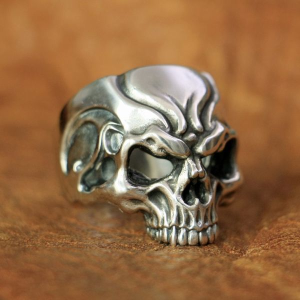 linsion 925 sterling silver hollow angry skull ring mens biker punk ring ta136 us size 7 to 15, Golden;silver
linsion 925 sterling silver hollow angry skull ring mens biker punk ring ta136 us size 7 to 15, Golden;silver