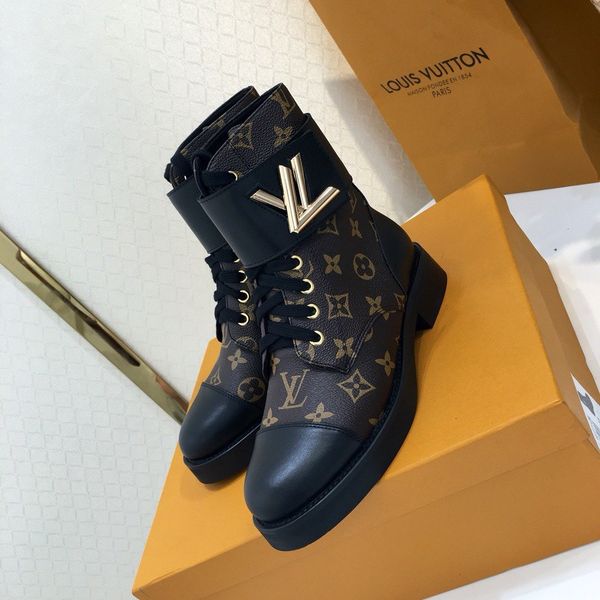 Loui vuitton women lv boot luxury de igner boot leather ankle boot chunky heel martin hoe print leather platform de ert lace up boot, Black
Loui vuitton women lv boot luxury de igner boot leather ankle boot chunky heel martin hoe print leather platform de ert lace up boot, Black