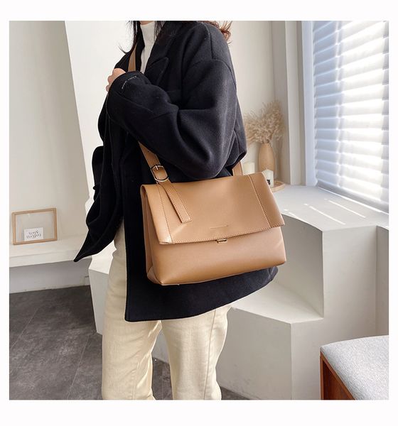retro fashion big bag for woman 2019 new quality leather women's handbag ladies briefcase tote shoulder messenger bag
retro fashion big bag for woman 2019 new quality leather women's handbag ladies briefcase tote shoulder messenger bag