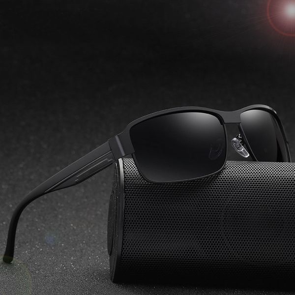 new fashion pilot polarized sunglasses for men women metal frame mirror polaroid lenses driver sun glasses with black cases and box 8485, White;black
new fashion pilot polarized sunglasses for men women metal frame mirror polaroid lenses driver sun glasses with black cases and box 8485, White;black