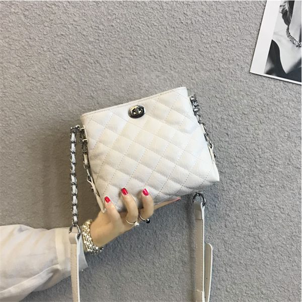 bucket bags for women 2018 pu leather handbag chain houndstooth handbag female small shoulder girls crossbody bolsa feminina
bucket bags for women 2018 pu leather handbag chain houndstooth handbag female small shoulder girls crossbody bolsa feminina