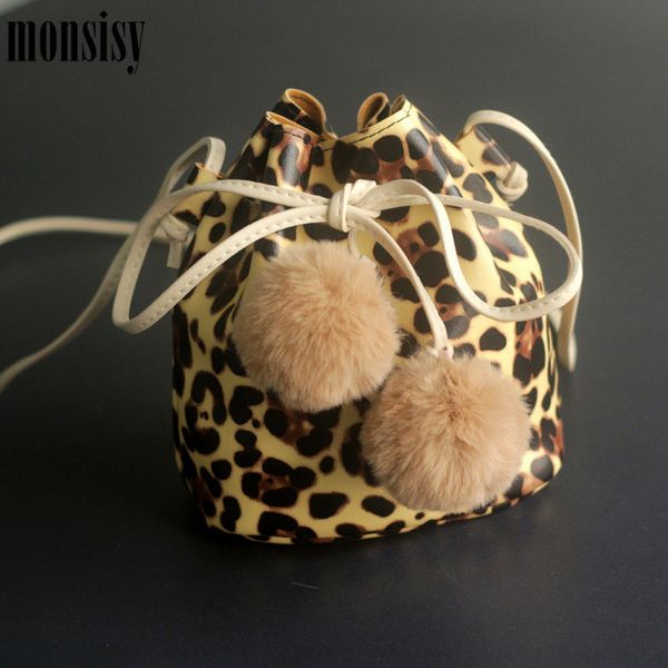 monsisy 2020 new girls purse and handbag for women small wallet fashion leopard/zebra children bucket bag kid ladies coin bolsa, White 
monsisy 2020 new girls purse and handbag for women small wallet fashion leopard/zebra children bucket bag kid ladies coin bolsa, White