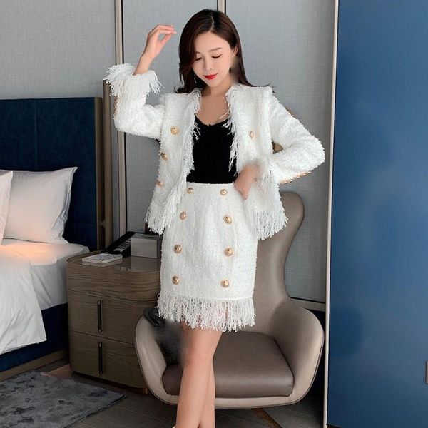 new jacket women fall winter fringed tassel tweed woolen two piece set short white slim long sleeve loose two piece outfits
new jacket women fall winter fringed tassel tweed woolen two piece set short white slim long sleeve loose two piece outfits