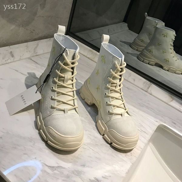 high-end joker martin boots lace-up female british wind 2020 new autumn vintage thick bottom winter small boots original packaging, Black
high-end joker martin boots lace-up female british wind 2020 new autumn vintage thick bottom winter small boots original packaging, Black