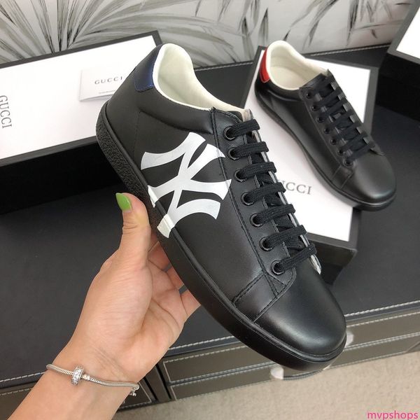 shoes men women casual shoes sneakers size eur 38-45 designers with box recept dust bag u01
shoes men women casual shoes sneakers size eur 38-45 designers with box recept dust bag u01