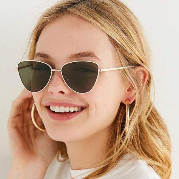 2019 new metal cateye sunglasses women brand designer candy color sun glasses outdoor street beat oculos de sol feminino okulary, White;black
2019 new metal cateye sunglasses women brand designer candy color sun glasses outdoor street beat oculos de sol feminino okulary, White;black