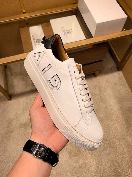 2020 new jd men's daily casual sports shoes high-quality men's sports shoes luxury design men's casual shoes
2020 new jd men's daily casual sports shoes high-quality men's sports shoes luxury design men's casual shoes