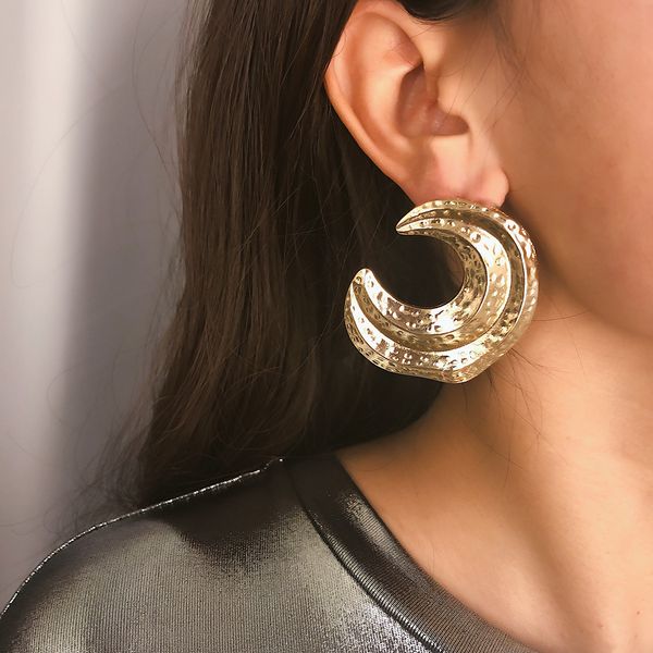 5 pairs exaggerated hemp face earring studs female curved moon semicircle irregular ear nail fashion jewelry, Golden;silver
5 pairs exaggerated hemp face earring studs female curved moon semicircle irregular ear nail fashion jewelry, Golden;silver