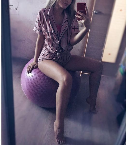 size summer casual pajama plus 2019 fashion women pajamas turn down collar sleepwear two piece set shirt shorts striped sets, Black;red
size summer casual pajama plus 2019 fashion women pajamas turn down collar sleepwear two piece set shirt shorts striped sets, Black;red