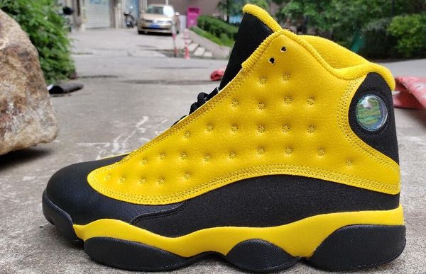 2020 high 13s island green black yellow with green eye leather outdoor shoes men shoes size 40-47
2020 high 13s island green black yellow with green eye leather outdoor shoes men shoes size 40-47