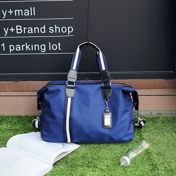 2020 new folding travel bag large capacity waterproof bags tote large handbags travel bag drop shipping
2020 new folding travel bag large capacity waterproof bags tote large handbags travel bag drop shipping