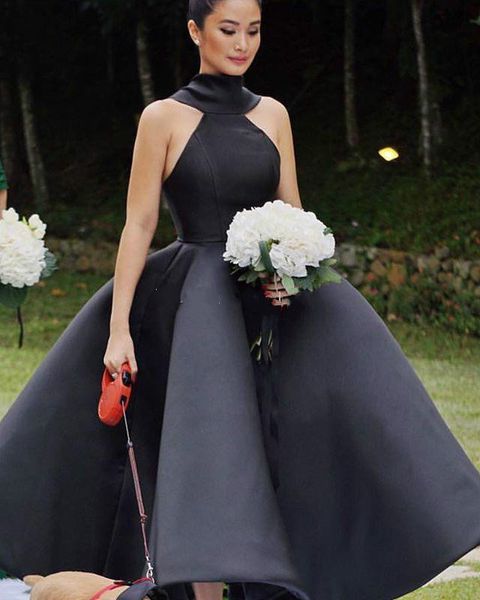 черный последние runway вечерние платья холтер шеи высокого backless большой лук лодыжки атласная белый 2019 пром red carpet платья vestidos, Black;red
черный последние runway вечерние платья холтер шеи высокого backless большой лук лодыжки атласная белый 2019 пром red carpet платья vestidos, Black;red