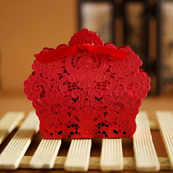 50pcs hollow paper box w / bow для партии подарков венчания конфеты упаковки scatola di caramelle per matrimoni
50pcs hollow paper box w / bow для партии подарков венчания конфеты упаковки scatola di caramelle per matrimoni
